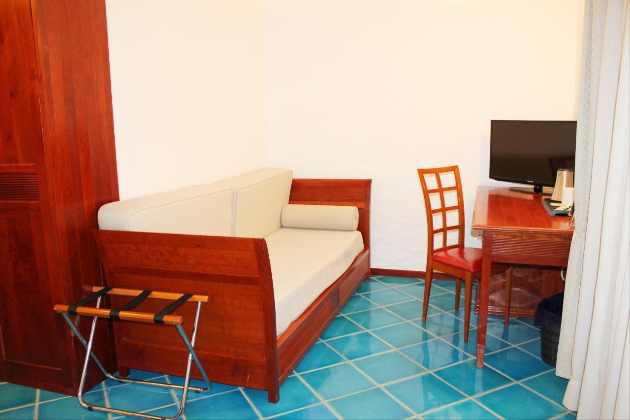 Hotel Pisacane 사프리 외부 사진