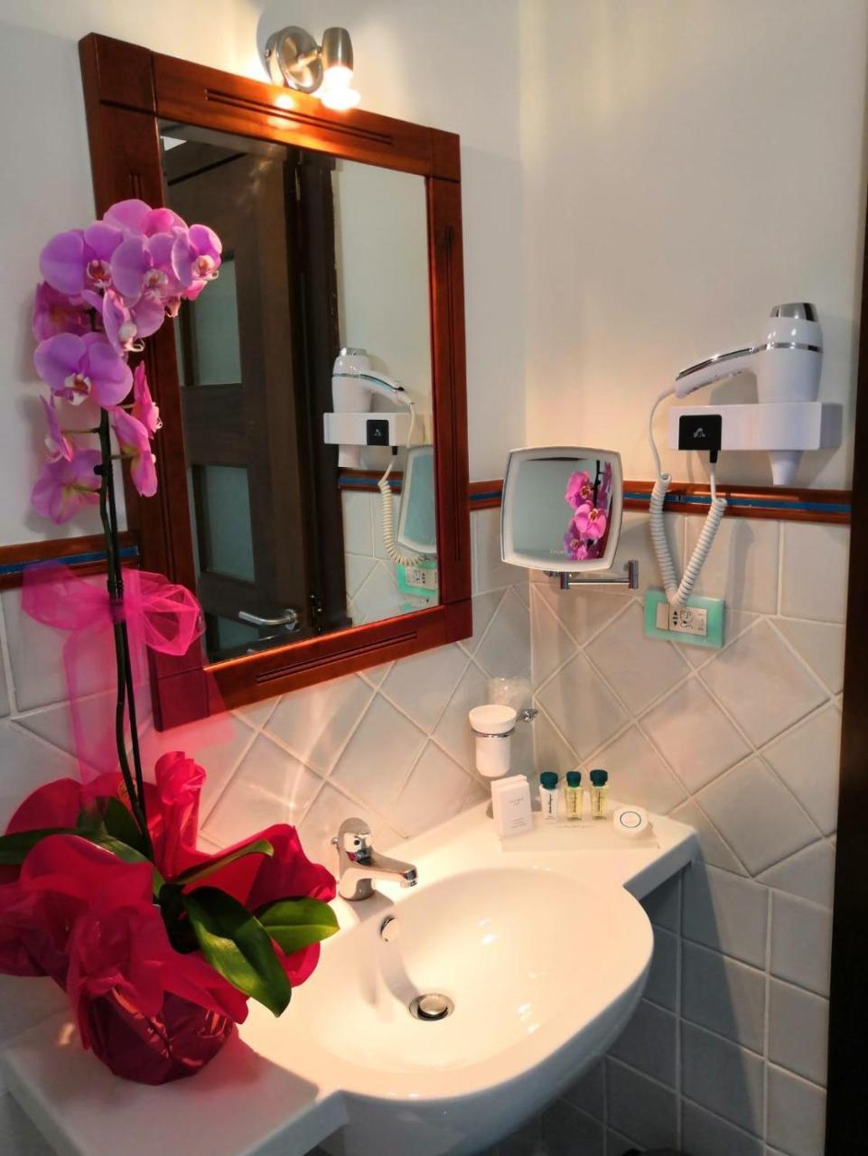 Hotel Pisacane 사프리 외부 사진