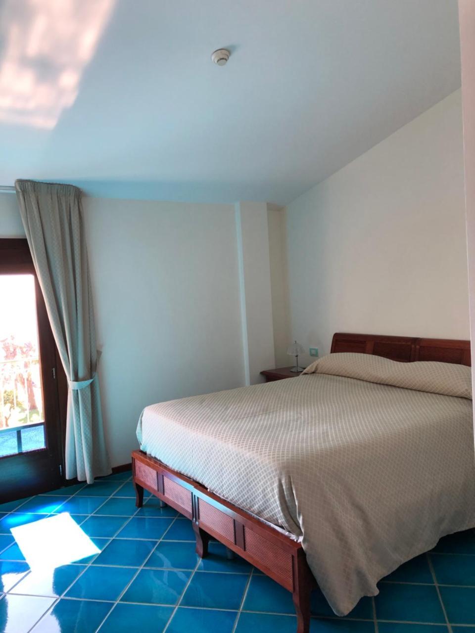 Hotel Pisacane 사프리 외부 사진